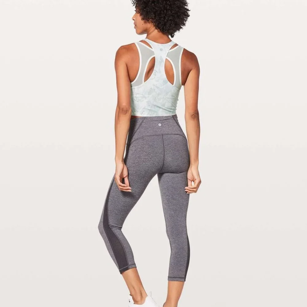 Lululemon Break Free Crop Mesh Tank Top in Jasmine White Multi Floral Size 2